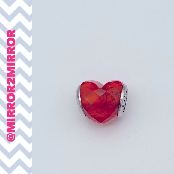 EUC authentic Pandora charm - Picture 1 of 4